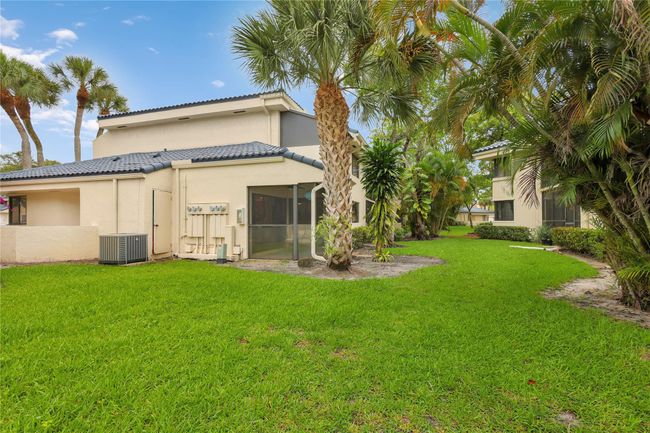 1645 - 1645 Nw 81 St Way, Condo with 3 bedrooms, 2 bathrooms and null parking in Plantation FL | Image 29