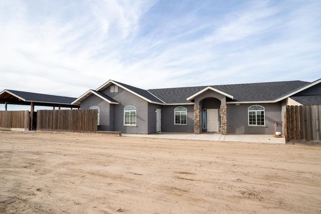 14700 W Barstow Ave, House other with 3 bedrooms, 0 bathrooms and null parking in Kerman CA | Image 5