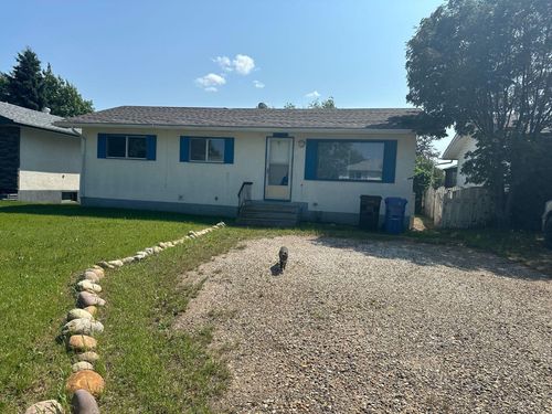 4817 48 Ave, Grimshaw, AB, T0H1W0 | Card Image