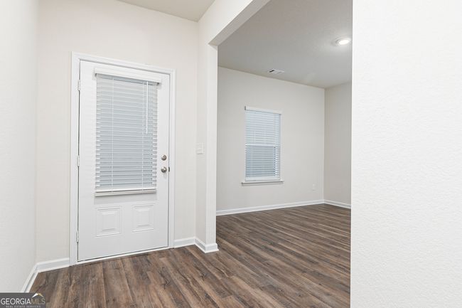 1041 Claas Way, House other with 4 bedrooms, 3 bathrooms and null parking in Locust Grove GA | Image 4