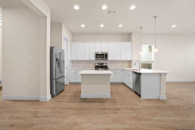 UNIT-108 - 600 C Bar Ranch Trl, House other with 3 bedrooms, 3 bathrooms and 4 parking in Cedar Park TX | Image 9