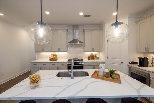 unit-44-1005 Crown Oak St, Johns Creek, GA, 30022-5894 | Card Image