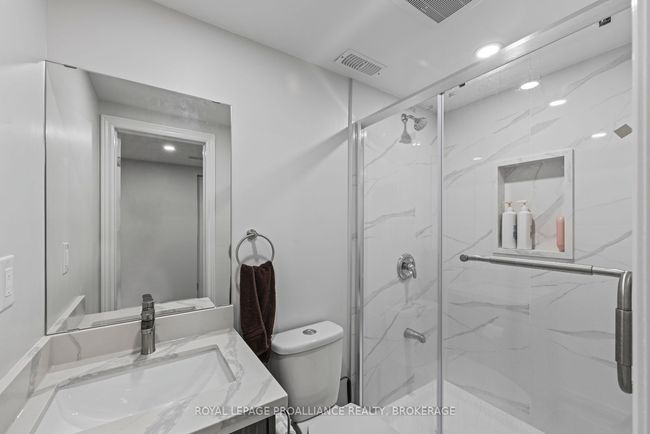 167 Braemar Rd, House other with 6 bedrooms, 3 bathrooms and 3 parking in Kingston ON | Image 43
