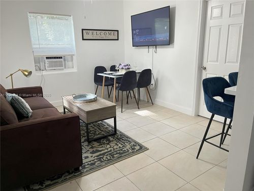 1-1040 Sw 28th St, Fort Lauderdale, FL, 33315-2944 | Card Image