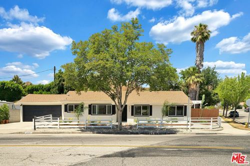 4443 Walnut Ave, Simi Valley, CA, 93063-1200 | Card Image