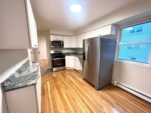 2-21 Medford St, Malden, MA, 02148-7452 | Card Image