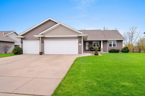 1107 Pisces Place, LAWRENCE, WI, 54115 | Card Image