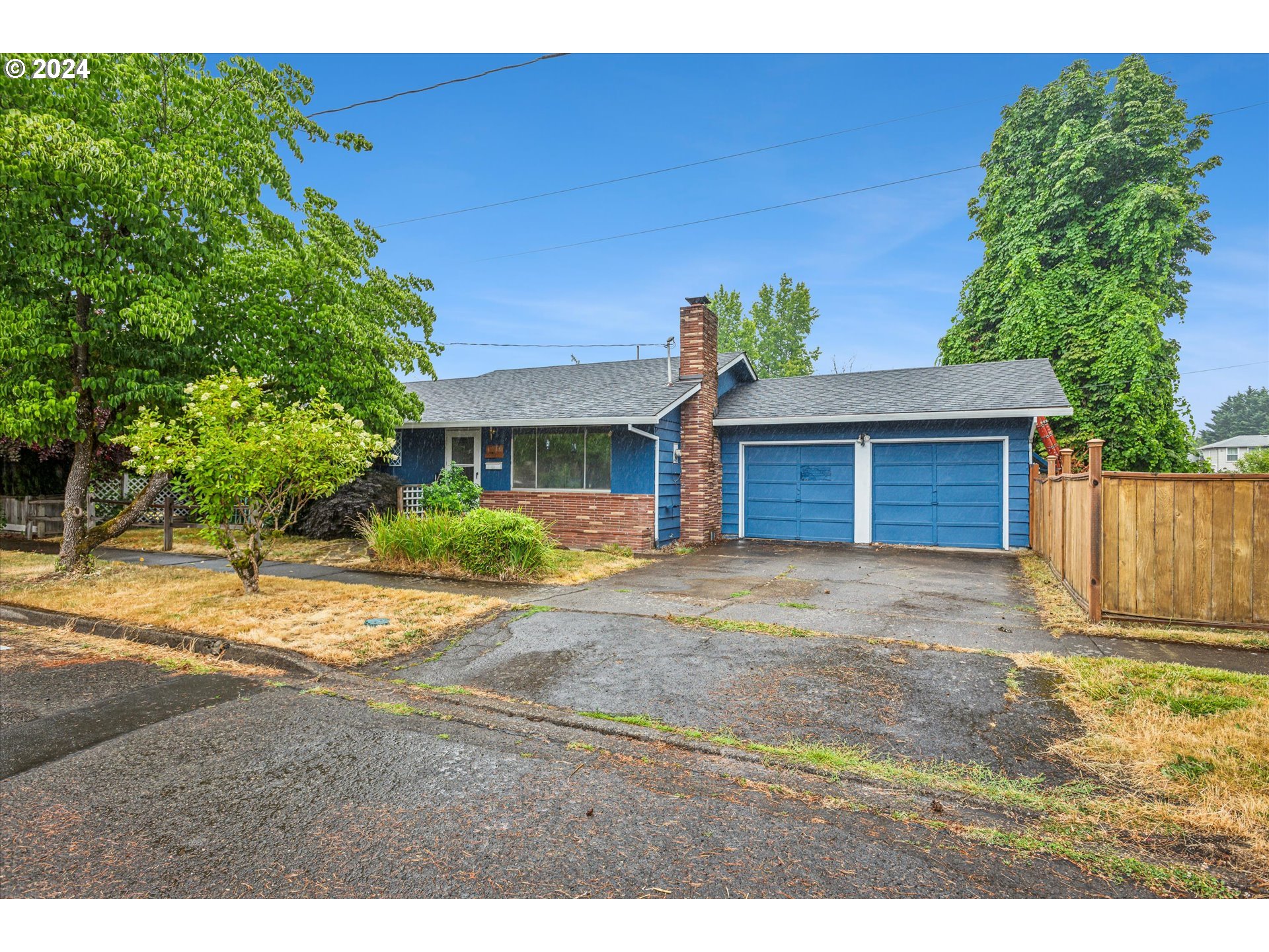 Pacific St, Newberg, OR 97132