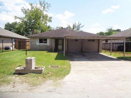 1122 Havner Ln, Houston, TX, 77037-3432 | Card Image