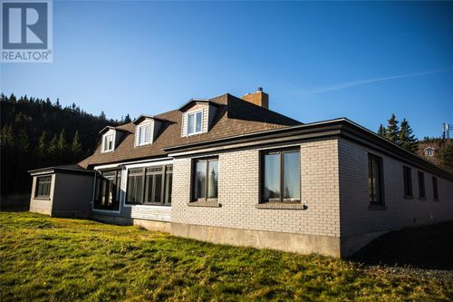 15 Starigan Hill Road, St. Anthony, NL, A0K4S0 | Card Image