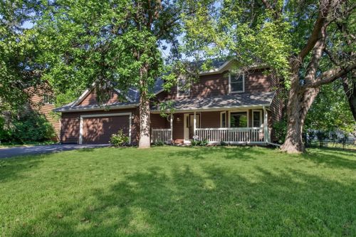 4720 Orchid Ln N, Plymouth, MN, 55446-2143 | Card Image