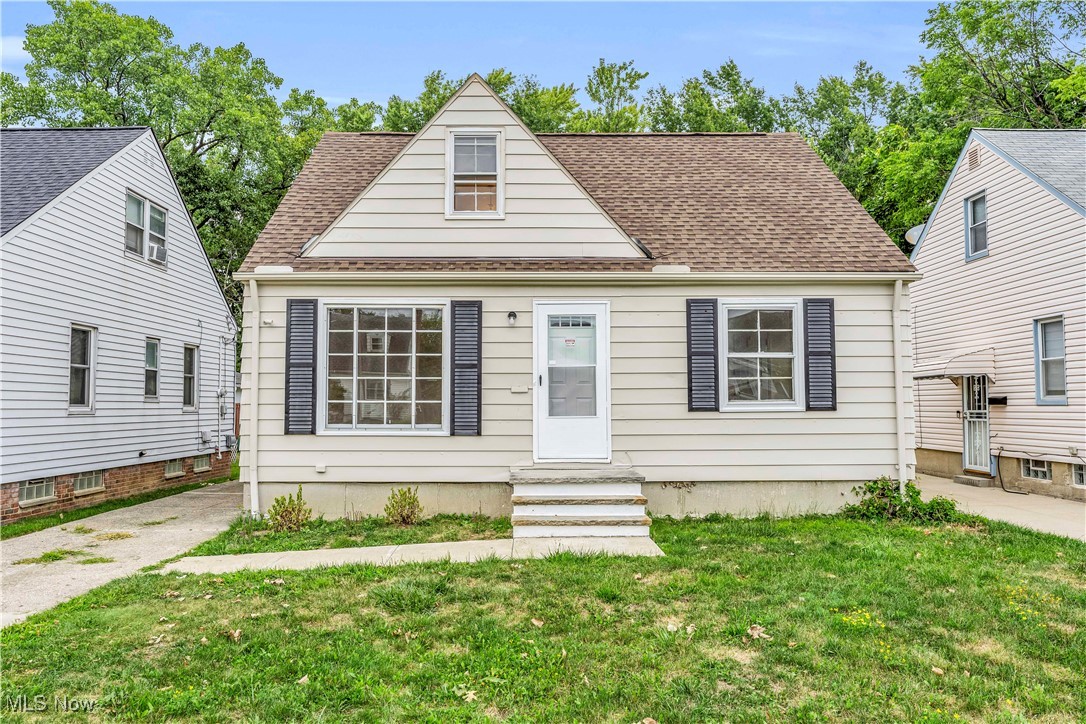 Corridon Ave, Maple Heights, OH 44137