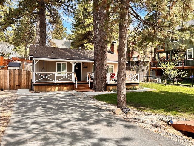 31042 Glen Oak Dr, House other with 1 bedrooms, 1 bathrooms and null parking in Running Springs CA | Image 4