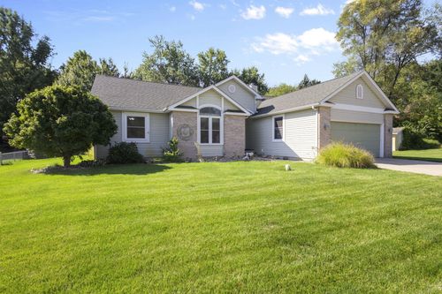 3216 W Greenbriar Ln, La Porte, IN, 46350 | Card Image