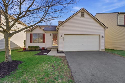 2252 Yagger Bay Dr, Hilliard, OH, 43026-7154 | Card Image