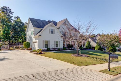 1211 Sterling Lake Dr, Jefferson, GA, 30549-7311 | Card Image