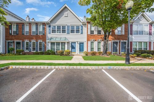 22 Arthur Glick Blvd, Franklin Park, NJ, 08823-1662 | Card Image