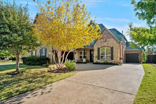 2880 Redfern Dr, Trophy Club, TX, 76262-1569 | Card Image