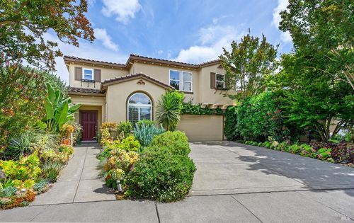 38 Maybeck Street, Novato, CA, 94949 | Card Image