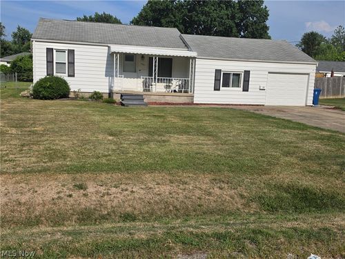 1301 Hulett Ave, Eastlake, OH, 44095-3003 | Card Image
