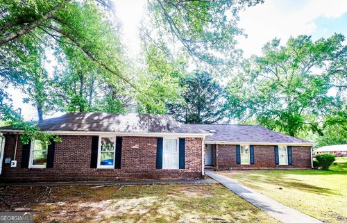 7415 Sierra Dr, Columbus, GA, 31904-2408 | Card Image