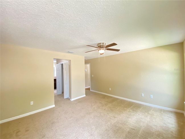 2352 Sw 168 Th Loop, House other with 3 bedrooms, 2 bathrooms and null parking in Ocala FL | Image 12