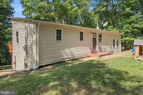 358 Wells Dr, FRONT ROYAL, VA, 22630-7530 | Card Image