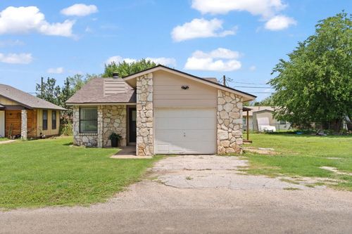 609 Aspen Ln, Cottonwood Shores, TX, 78657-9489 | Card Image