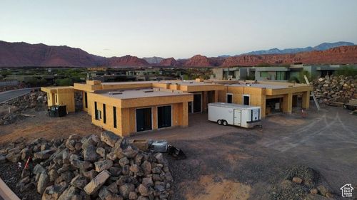 2832 W Shoshoni Trl, St. George, UT, 84770-1469 | Card Image