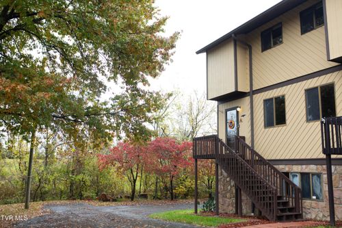 a-421 Eastley Ct, Kingsport, TN, 37660-6408 | Card Image