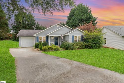 110 Ketchitan Ct, Greenville, SC, 29605-6405 | Card Image