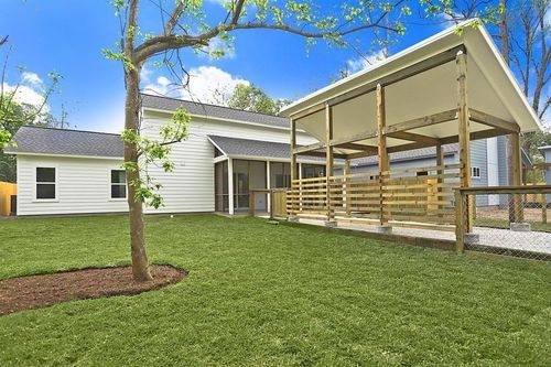 6712 Cohn St, Houston, TX, 77091-2204 | Card Image