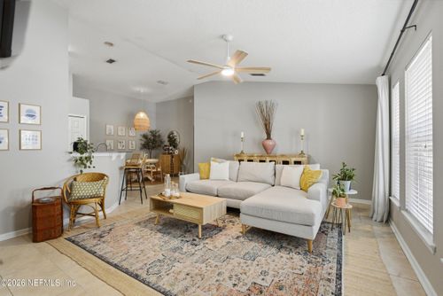 27-27 Jardin De Mer Pl, JACKSONVILLE BEACH, FL, 32250-8606 | Card Image