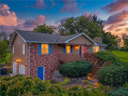 395 Sunrise Blvd, Mount Bethel, PA, 18343-5745 | Card Image