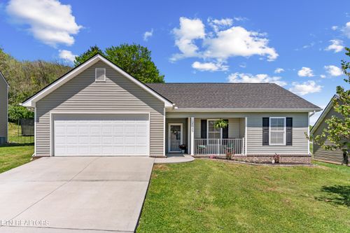 2125 Bluebonnet Dr, Mascot, TN, 37806-2040 | Card Image