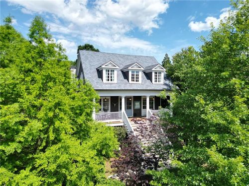 10559 Serenbe Ln, Chattahoochee Hills, GA, 30268-2289 | Card Image