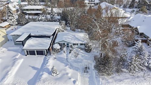 56 Cedar Bush Dr, Southampton, ON, N0H2L0 | Card Image