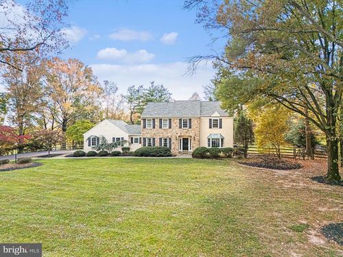 390 Foothill Dr, Blue Bell, PA, 19422-3113 | Card Image