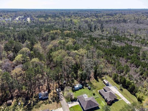 16815 Whispering Pines Dr, Greenwell Springs, LA, 70739 | Card Image