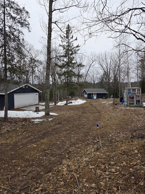 N14181 Us Highway 141, Amberg, WI, 54102 | Card Image