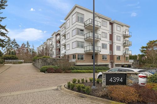310-4394 W Saanich Rd, Victoria, BC, V8Z0B5 | Card Image