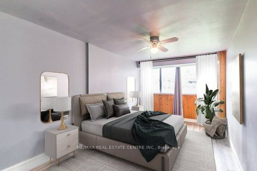 124-2095 Roche Crt, Mississauga, ON, L5K2C8 | Card Image