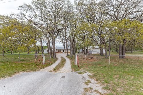 2553 E Highway 199, Springtown, TX, 76082-6839 | Card Image