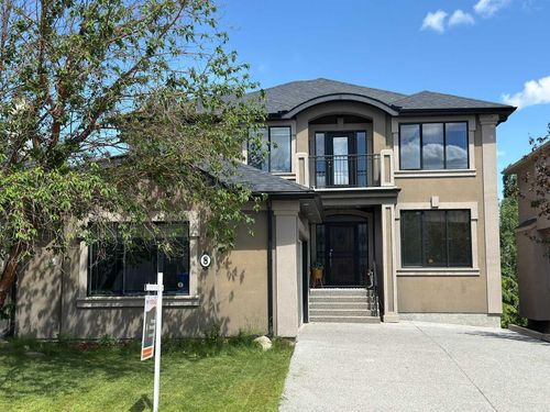 8 Coulee Pk Sw, Calgary, AB, T3H5J5 | Card Image
