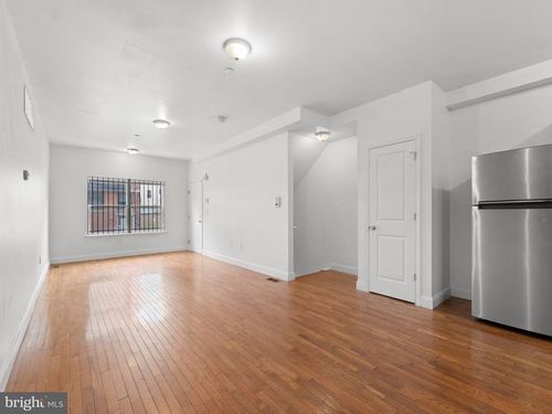 1910 N Gratz St, PHILADELPHIA, PA, 19121-2222 | Card Image