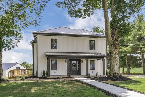 10123 Loop Rd, Millersport, OH, 43046-9604 | Card Image