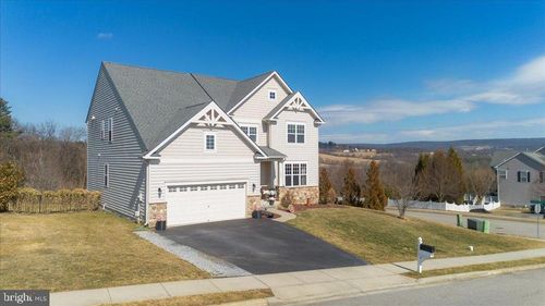 1006 Hunters Knl, Myersville, MD, 21773-8605 | Card Image