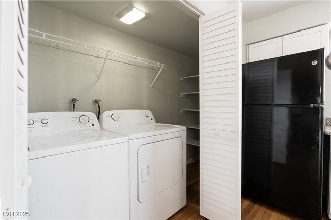 2061 - 2750 S Durango Dr, Condo with 3 bedrooms, 2 bathrooms and null parking in Las Vegas NV | Image 7