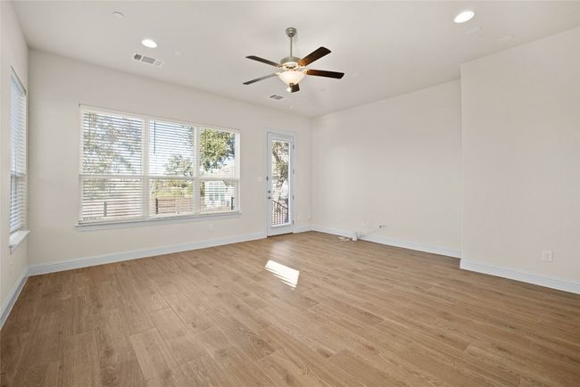 UNIT-108 - 600 C Bar Ranch Trl, House other with 3 bedrooms, 3 bathrooms and 4 parking in Cedar Park TX | Image 6