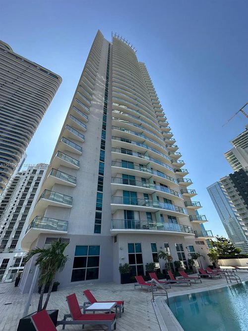 2608-1100 S Miami Ave, Miami, FL, 33130-4171 | Card Image